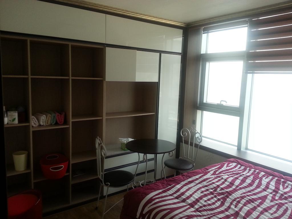 Aj House Hostel Пусан Стая снимка